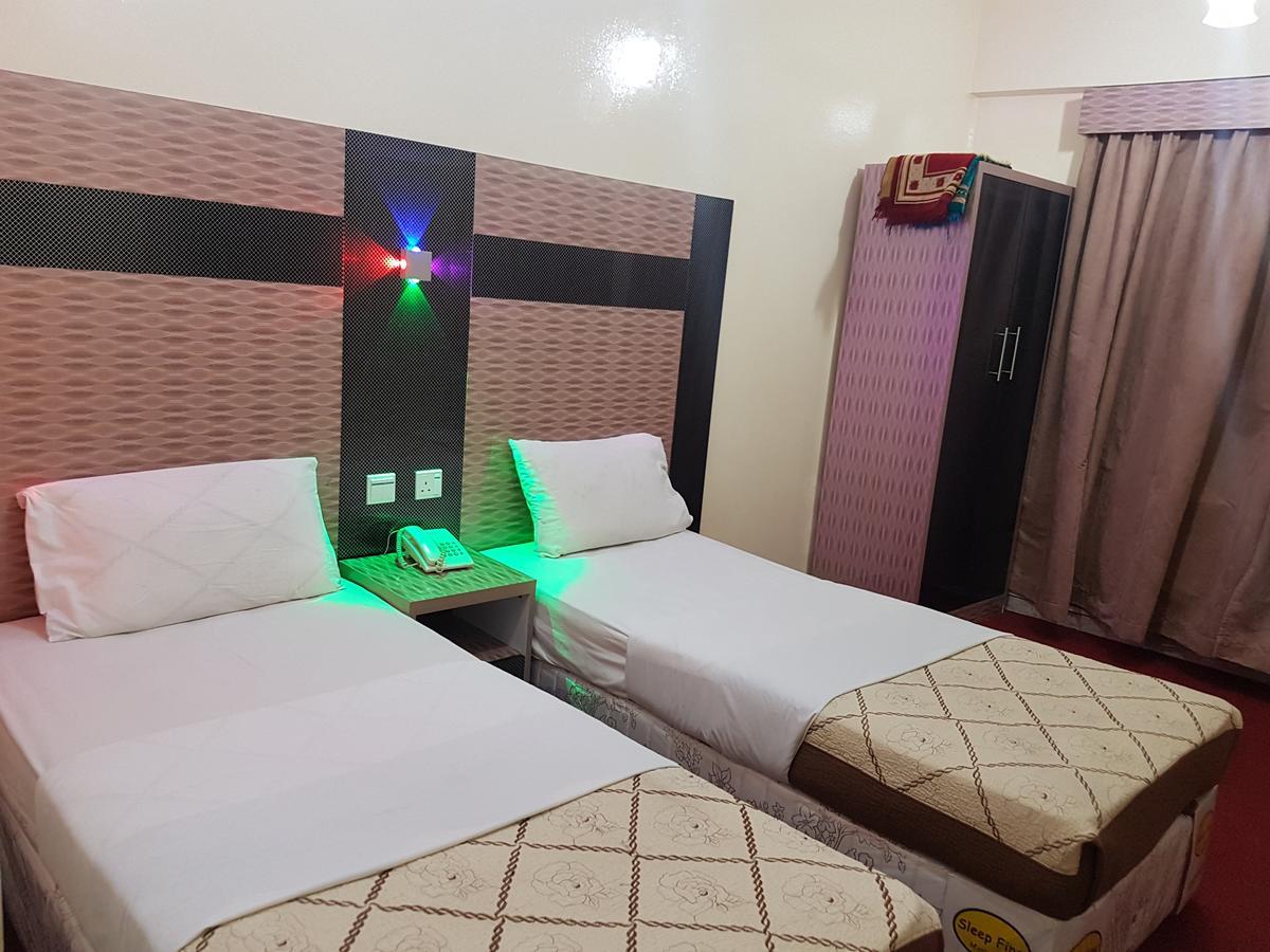 Tehran Hotel 두바이 외부 사진