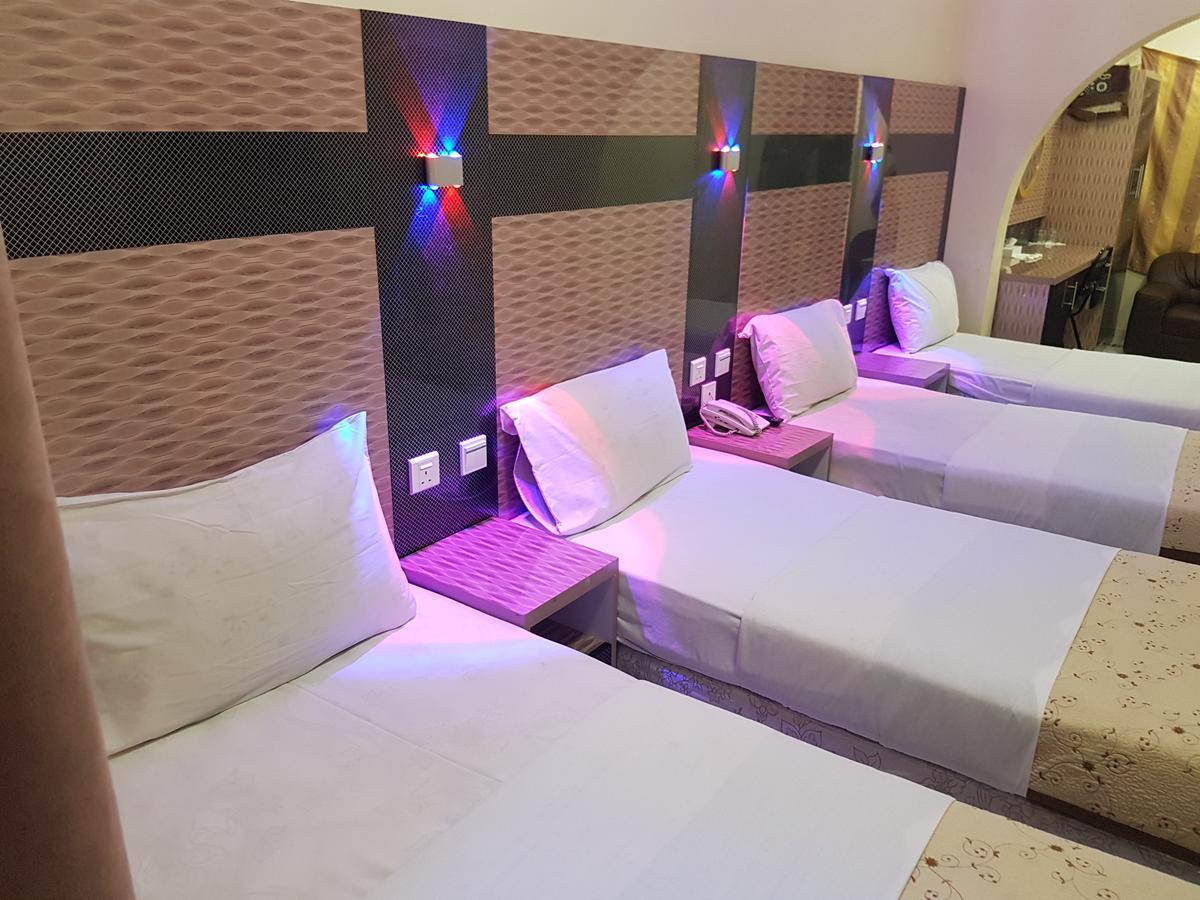 Tehran Hotel 두바이 외부 사진
