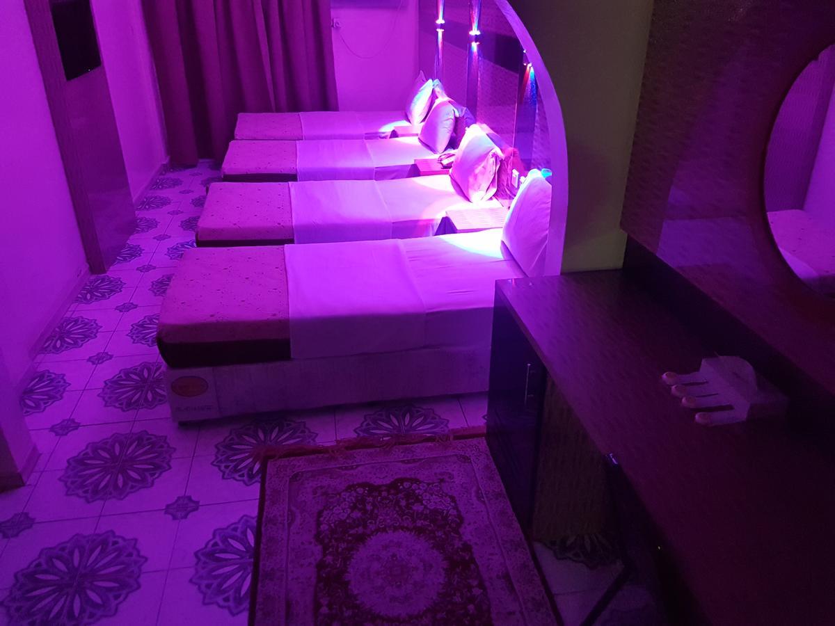 Tehran Hotel 두바이 외부 사진